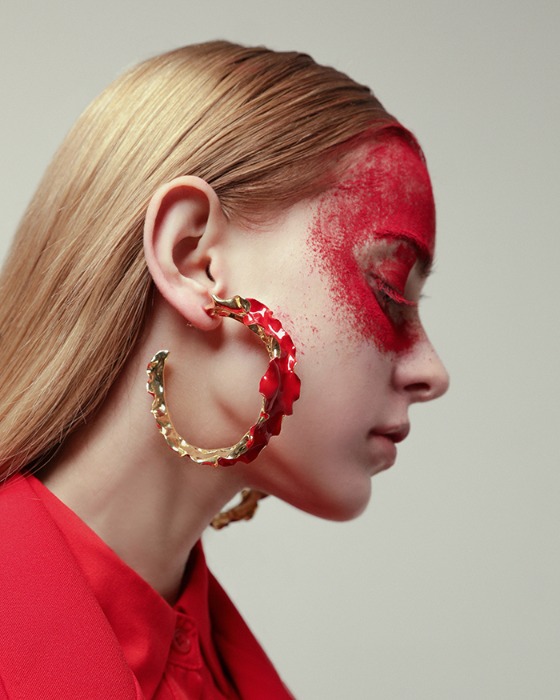 [NEW WOMAN] Showpiece earrings