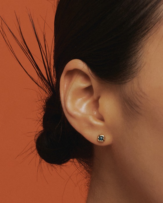 14k Blue Diamond Earrings